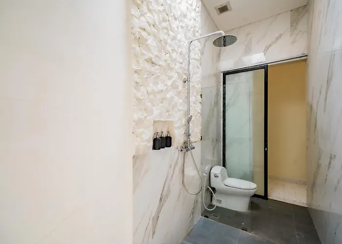 Casa Coco Pererenan *