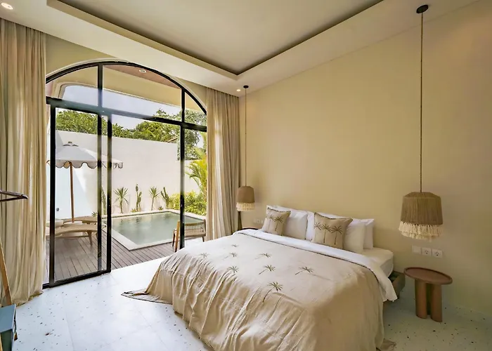 Casa Coco Pererenan Villa *